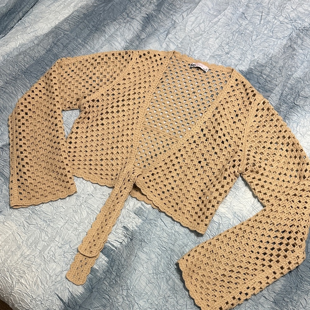 75. SO Light Beige Crochet Knit Top